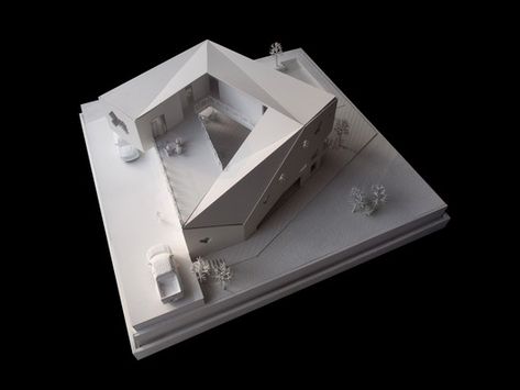 Concept Models Architecture, Architecture Concept Diagram, Architectural Model, Arch Model, Architectural Models, Architecture Concept Drawings, Architectural Practice, Architecture Design Concept, Courtyard House