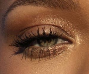 Prom Makeup Inspo, Dark Academia Makeup, Academia Makeup, Hoco Makeup Looks, Prom Makeup For Brown Eyes, Golden Makeup, Senior Picture Makeup, Ball Makeup, Prom 23