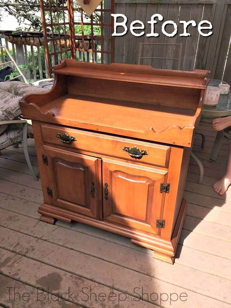 I chose a bolder and brighter color scheme for this dry sink. Dry Sink Makeover Ideas, Painted Dry Sink Ideas, Painted Dry Sink, Dry Sink Repurposed, Dry Sink Decor Ideas, Dry Sink Makeover, Granny Magic, Sink Makeover, Antique Dry Sink