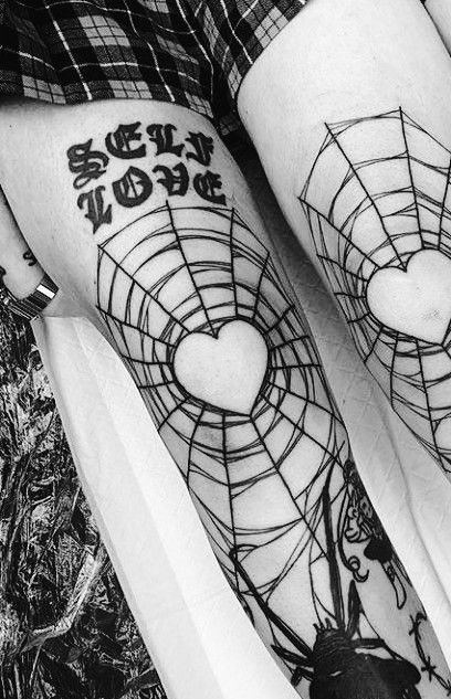 Heart Web Knee Tattoo, Heart On Knee Tattoo, Dark Tats, Spider Web Tattoo, Father Tattoos, Egirl Style, Web Tattoo, Elbow Tattoos, Knee Tattoo