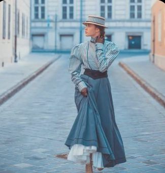 Historical Womens Fashion, Turn Of The Century Fashion, 19 Century Fashion, Prom Dresses Long Sleeve, Victorian Era Dresses, Casual Evening Dresses, 1900 Fashion, Walking Dress, 1890s Fashion