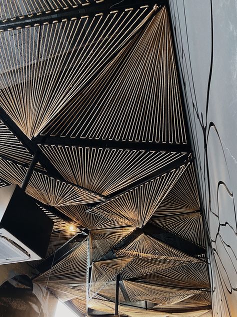 Crazy Ceiling Design, Rope Ceiling Design, Rope Interiors, Textile Ceiling, Reflective Ceiling, Boho Restaurant, Rope Ceiling, Suspended Ceiling Tiles, Restaurant Ceiling