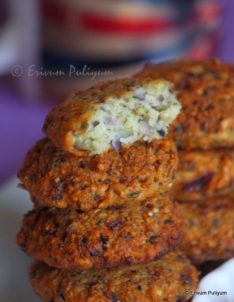 Erivum Puliyum: Lobia Vadas | Black Eyed Peas Fritters Black Eyed Peas Recipe Indian, Peas Recipe Indian, Peas Fritters, Indian Beans Recipe, Pea Fritters, Black Eyed Peas Recipe, Healthy Crisps, Source Of Fiber, Healthier Meals