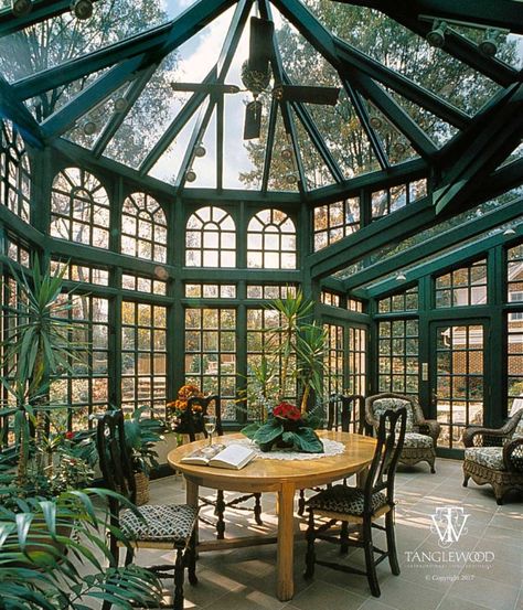 Green Sunroom, Greenhouse Sunroom, Sunroom Greenhouse, Window Greenhouse, Circular Ceiling, Lots Of Windows, Garden Types, Glass Roof, Bohol