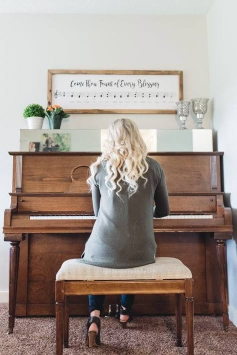 Cool pic for hanging above piano Above Piano Decor Ideas, Sitting Room Ideas With Piano, Wall Above Piano Decor, Wall Art Above Piano, Pictures Above Piano, Decor Above Piano Living Rooms, Wall Piano Decor Ideas, Piano In Hallway, Wall Decor Above Piano