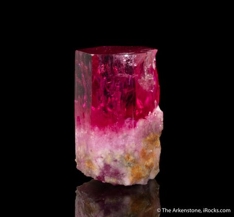 Bixbite Red Beryl, Red Beryl, Utah Usa, Raspberry Red, Raw Minerals, Minerals Crystals, Mineral Specimen, Raspberry, Violet