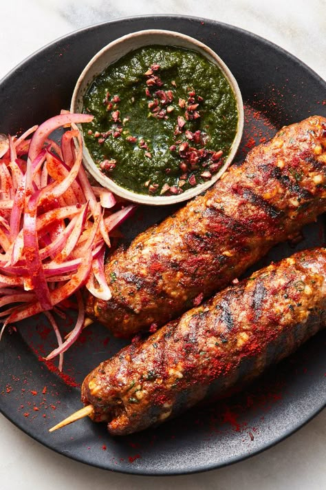 Indian Kebab, Seekh Kebab Recipes, Seekh Kebabs, Seekh Kebab, Sauteed Onions, Mint Chutney, Chile Peppers, Doner Kebab, Mint Sauce