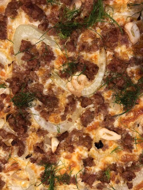 Fennel Pizza, Toe Nails Designs, Turkey Italian Sausage, Delicious Cheesecake Recipes, Delicious Pizza Recipes, Italian Turkey, Pizza Ideas, Sausage Pizza, Toenail Designs