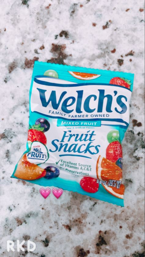 Fruit Snacks Gummies, Preppy Snacks, Motts Fruit Snacks, Smoothie Fast, Healthy Breakfast Diet, Fertility Smoothie, What Is Healthy Food, Green Smoothie Diet, Smoothie Recipes Healthy Breakfast