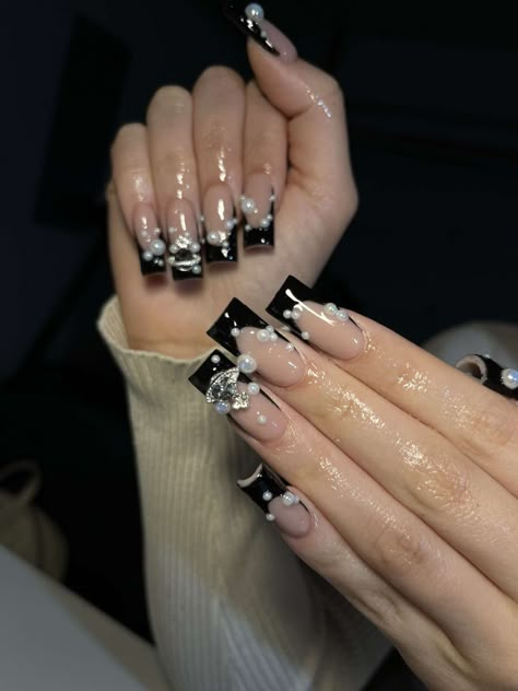 Black Tips With Pearls, Black Nail Designs With Pearls, Black French Nails With Pearls, Black French Pearl Nails, Black Acrylic Nails With Pearls, Black French With Pearls, Black Nails Pearls, Black French Tip Rhinestone Nails, Black Pearl Nails Design