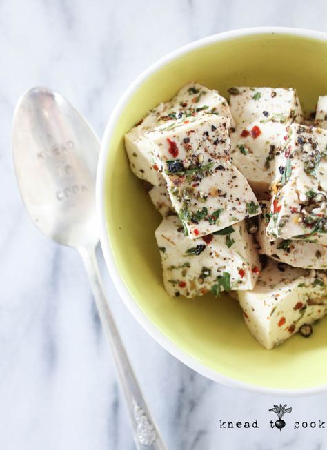 Tofu Mozzarella, Tofu Cheese, Vegan Recipes For One, Cheese Vegan, Vegan Kids Recipes, Tempeh Recipes, Plant Based Vegan, Vegan Recipes Videos, Marinated Tofu