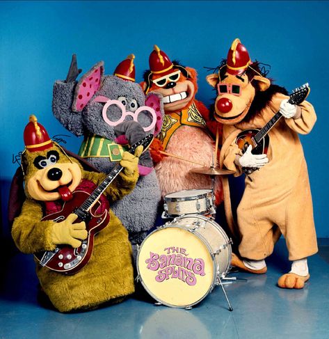 Banana Splits Tv Show, The Banana Splits Show, The Banana Splits, Banana Splits, 80 Cartoons, William Hanna, Hanna Barbera Cartoons, Morning Cartoon, Classic Cartoon Characters