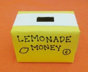 Get creative with your donation collection! Lemonade Stall, Kids Lemonade Stands, Lemonade Stand Sign, Diy Lemonade Stand, Kids Lemonade, Diy Lemonade, Lemonade Stands, Best Lemonade, Magazine Online