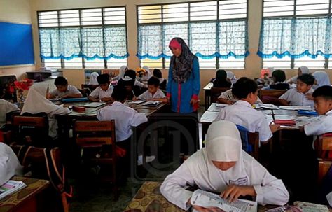 Wikipedia Pendidikan - Administrasi Guru tentulah harus dibuat sendiri untuk persiapan dalam memberikan pengetahuan pengajaran pendidikan kepada siswa dan siswi di sekolah dalam kegiatan belajar mengajar di kelas. Maksud dan Tujuan kami dalam hal ini yakni mencoba memudahkan Pekerjaan bapak/ibu dalam membuat Perangkat Pembelajaran sendiri dengan menyediakan sampel atau contohnya. Adapun untukPerangkat Adminstrasi Guru PAI SD diantaranya : 1) Agenda Harian Guru 2). Jadwal Pelajaran 3). Persiapan Guru Mengajar Di Kelas, 1 2 3, Quick Saves, Pai