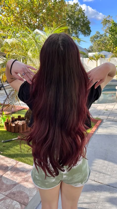 Burgundy Hair Long Layers, Long Maroon Hair, Long Dark Burgundy Hair, Burgundy Balayage Straight Hair, Brown Red Balayage Straight Hair, Burgundy Balayage On Brown Hair, Light Brown Hair With Burgundy Balayage, Dark Brown Hair With Red Ends, Light Burgundy Brown Hair