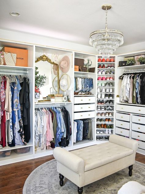 Closet Chandelier, Dream Dressing Room, Master Closet Design, Organized Closet, Dressing Room Closet, Dream Closet Design, Walk In Closet Design, Closet Design Layout, Luxury Closets Design