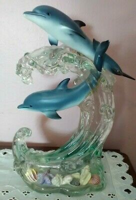 90s Dolphin Aesthetic, 2000s Dolphin Aesthetic, Nostalgia 2000s Aesthetic, Dolphin Bathroom, Y2k Dolphin, Dolphin Aesthetic, Dolphin Statue, Dolphin Decor, Mermaid Bedroom