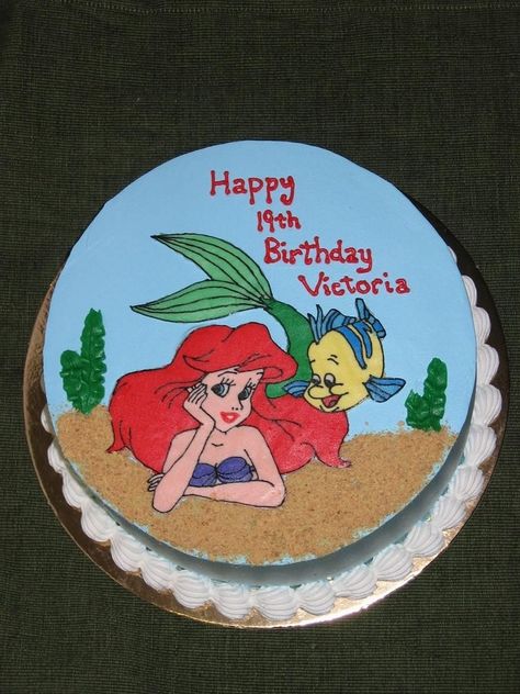 Little Mermaid cake using frozen buttercream transfer - Google Search Buttercream Transfer, Little Mermaid Birthday Cake, Little Mermaid Cake, Cake Pics, Girls Cake, Little Mermaid Cakes, Buttercream Decorating, Frosting Colors, Mermaid Birthday Cakes