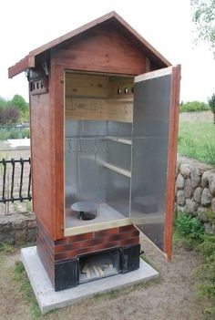 Homemade Smoker Plans, Backyard Smokers, Smoker Plans, Diy Smoker, Homemade Smoker, Bbq Pitmasters, Outdoor Oven, Backyard Fire, In Front Of House