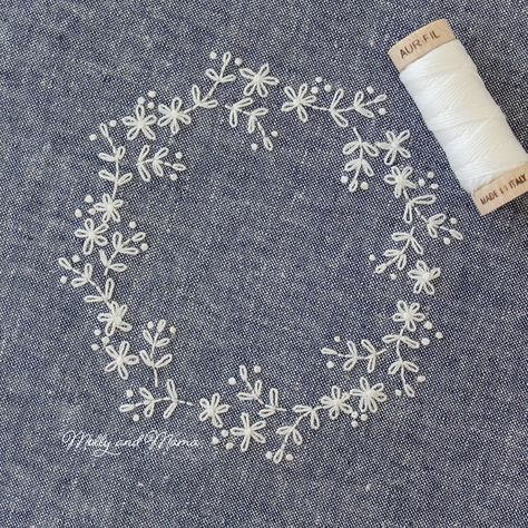 Embroidery Wreath Pattern, Embroidery Wreath, Stitch Types, Straight Stitch Sewing, Hand Stitching Techniques, Linen Background, Lazy Daisy Stitch, Background Simple, Embroidery Stitch