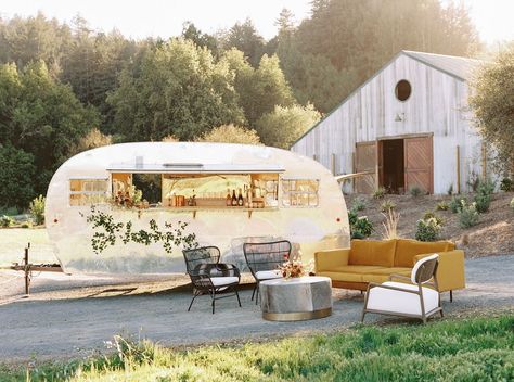 airstream bar Organic Modern Outdoor, Airstream Wedding, Sonoma Vineyards, Modern Tablescape, Barn Wedding Inspiration, Corporate Event Design, Beautiful Bridal Bouquet, Sonoma California, Heritage House