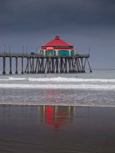 Ruby's, Huntington Beach, Orange, California by OrangeCounty Girl Huntington Beach Pier, Southern California Beaches, California Camping, Huntington Beach California, Beach Pier, Huntington Beach Ca, Surf City, Pier Fishing, Beach Lifestyle