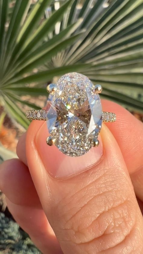 4 Carat Oval Engagement Ring, Large Oval Engagement Ring, 4 Carat Engagement Ring, 4 Carat Diamond Ring, Carat Oval Engagement Ring, Oval Engagement Ring, Oval Cut Engagement Ring, Oval Diamond Ring, Oval Diamond Engagement Ring