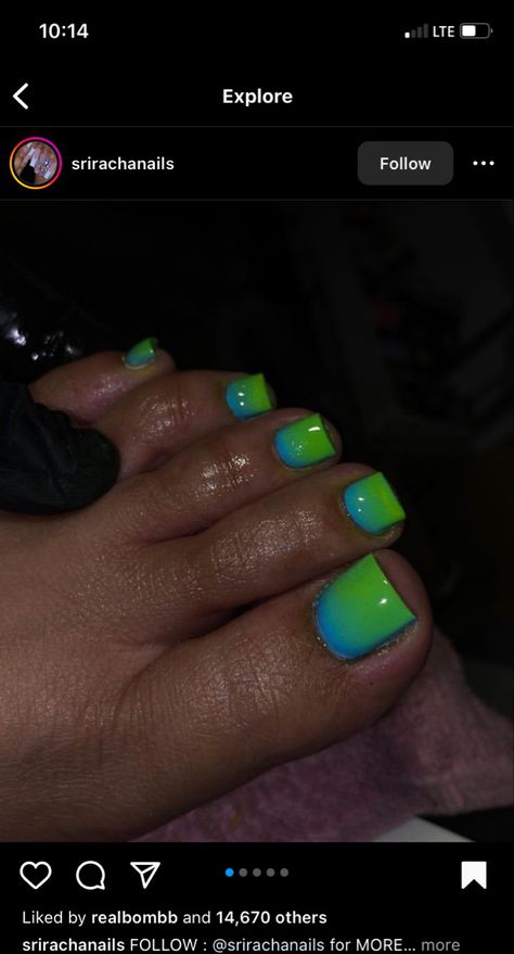 Green Toe Nails, Girls Nail Designs, Gel Toe Nails, Acrylic Nail Shapes, Acrylic Toe Nails, Acrylic Toes, Pretty Toe Nails, Nails Stiletto, Long Acrylic Nail Designs