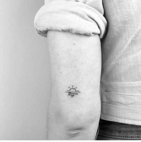 Tattoo Modern, Cream Tattoo, Typography Tattoo, Sunset Tattoos, Sea Tattoo, Muster Tattoos, Inspiration Tattoos, Парные Тату, Delicate Tattoo