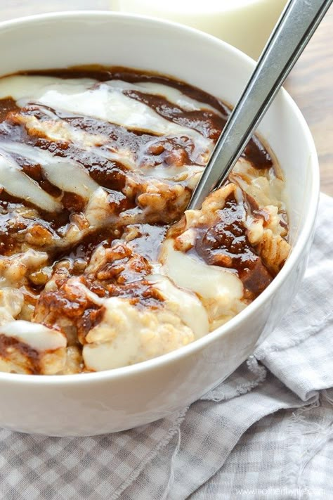 Cinnamon Roll Oatmeal | www.motherthyme.com Cinnamon Roll Oatmeal, Breakfast Of Champions, Oatmeal Recipes, Slow Food, Breakfast Brunch Recipes, Meal Of The Day, Breakfast Time, Breakfast Dishes, Food Breakfast