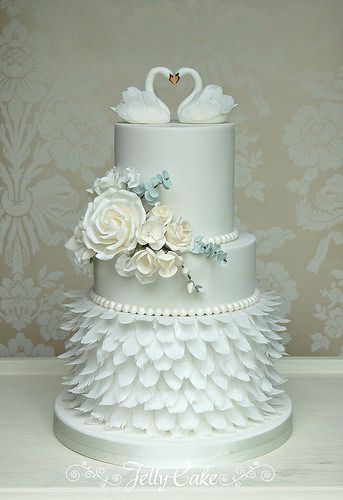 Swan and Feathers Wedding Cake | The lovely Bride and Groom … | Flickr Wafer Paper Feathers, Swan Wedding Cake, Swan Cakes, Feather Wedding Cake, Dora Wallpaper, Wedding Cake Videos, Feather Cake, Swan Cake, Burgundy Wedding Cake