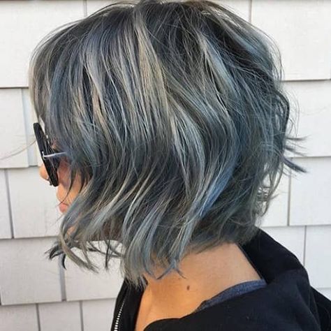 Highlights Grey Hair, Front Layers, Highlights Grey, Silver Ombre Hair, Holographic Hair, Grey Blonde Hair, Honey Hair Color, Brown Ombre Hair, Transition To Gray Hair