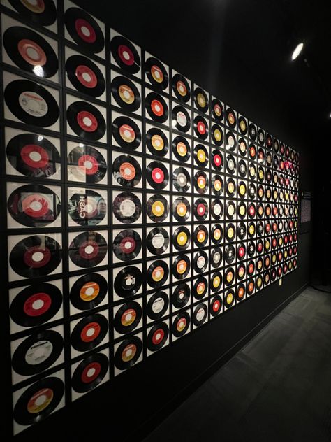 nashville tennessee | record wall | vinyl wall | johnny cash | museum | Johnny Cash Museum, Night At The Museum, Record Wall, Wall Vinyl, Johnny Cash, Nashville Tennessee, Pretty Places, Nespresso Cups, A Thing