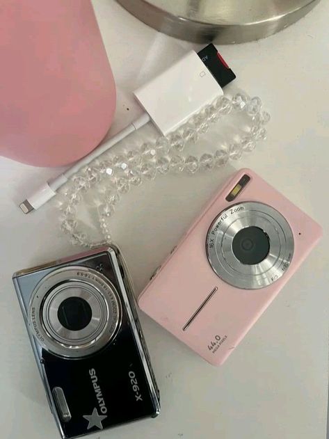 Digital Polaroid, Pink Digital Camera, Small Digital Camera, Sony Lens, Polaroid Cameras, Kids Digital Camera, Pink Camera, Cute Camera, Camera Aesthetic