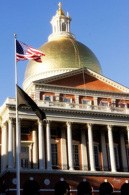 Massachusetts State House Massachusetts Apartments, Boston Massachusetts Apartments, Civic Architecture, Visit Boston, Golden Dome, Smith College, Massachusetts Travel, Visiting Boston, Freedom Trail