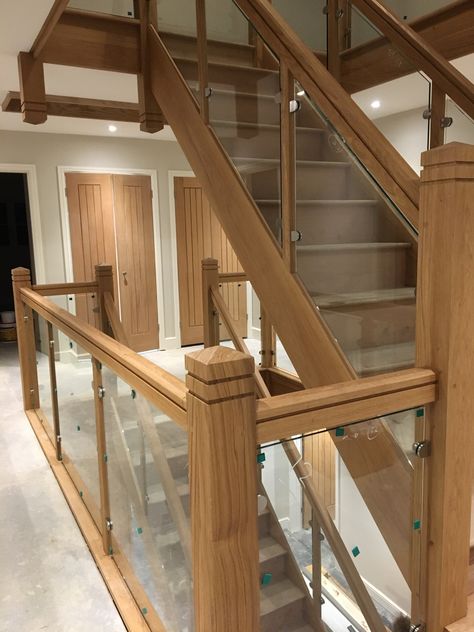 Our oak and glass staircase. Painted Spindles, Wooden Staircase Railing, Glass Staircase Railing, Joinery Projects, Baddie Bedroom, Interior Stair Railing, Modern Stair Railing, Staircase Design Modern, Staircase Railing Design