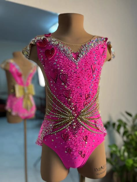 We welcome fully customized requests. Available in all colors. Be sure to message me before ordering. This piece is perfect for dance competition wear/ Rhythmic Gymnastics/Figure Skating. PLEASE NOTE  Custom lead time is 8-10 weeks. Please message your competition date or when you need it by, and order with ample time. RETURN POLICY No returns on custom costumes or deposits. We can only provide credits and alterations. ORDER TO MADE Please include: 1. Chest, waist, hips, and girth measurements 2 Pink Jazz Dance Costumes, Pink Dance Costumes, Rhythmic Gymnastics Costumes, Gymnastics Wear, Pretty Dance Costumes, Gymnastics Costumes, Custom Dance Costumes, Dance Competition Costumes, Jazz Costumes