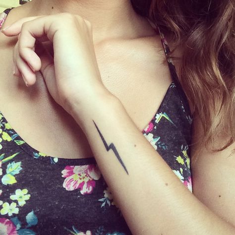 Lightning bolt tattoo Lightning Bolt Tattoo Meaning, Lightning Tattoos, Thunderbolt Tattoo, Lightning Bolt Tattoo, Clean Art, Tattoo On Wrist, Lightning Tattoo, Bolt Tattoo, C Tattoo