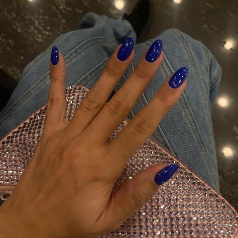 Royal Blue Prom Nails, Wide Nail Beds, Nails One Color, Round Fake Nails, Burberry Nails, Blue Press On Nails, Nails Short Almond, Blue Prom Nails, Rounded Acrylic Nails