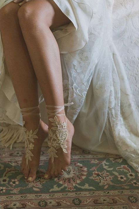 Burlap Lace Wedding, Beach Wedding Sandals, Wedding Shoes Lace, Hippie Wedding, Burlap Lace, Wedding Boho, Wedding Sandals, Forest Wedding, Boho Bride