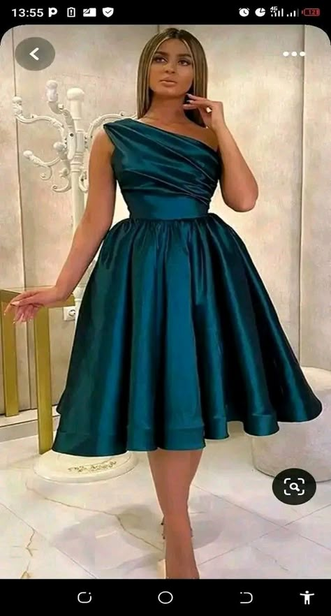 Female Dinner Outfits, Gala Night Outfit Classy Gowns, Dinner Gowns Classy Night, Short Flare Gown Styles, Dinner Gowns Classy, Brides Mate Dress, Flare Gown Styles, Burnt Orange Bridesmaid, Skirt Lehenga