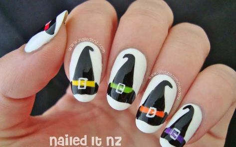 Don't Be Afraid! 20+ Frighteningly Easy Ideas for Halloween Nails Cotton Candy Nails, Nail Art Halloween, Holloween Nails, Witch Nails, Halloween Nails Easy, Halloween Acrylic Nails, Cute Halloween Nails, Fingernail Designs, Holiday Nail Art