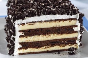 Ice Cream Sandwich Cake Recipe, Oreo Ice Cream Sandwich, Cream Sandwich Cake, Oreo Cookie Cake, Vanilla Ice Cream Sandwich, Oreo Ice Cream Cake, Kraft Foods, Ice Cream Sandwich Cake, Oreo Fudge