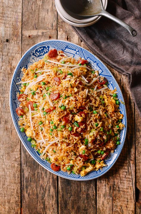 Sausage Fried Rice, Quick Fried Rice, Fried Rice Recipe Easy, Chinese Sausage, Chinese Vegetables, Perfect Rice, Rice Cookers, 20 Minute Recipes, Cooking White Rice