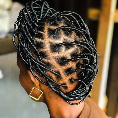 Thread Hairstyles — What You Should Know About African Threading – Svelte Magazine African Thread Hairstyles, Rubber Thread Hairstyles African Hair, Nubian Pattern, Free Hand Styles For African Hair, African Hair Threading, Braid Crowns, Thread Hairstyles, Thread Braids, Threaded Hair