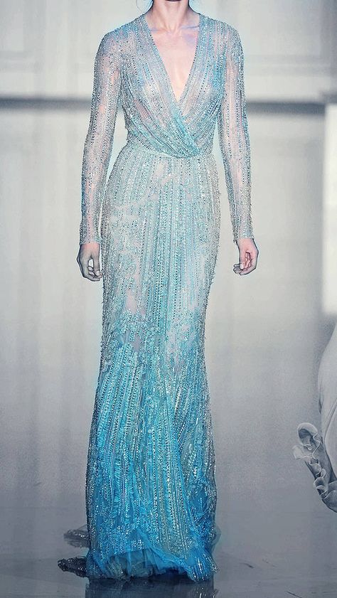 Silver And Blue Dress, Ice Queen Dress, Ice Dress, Queen Wedding Dress, Dc Fashion, Queen Dress, Couture Designers, Ice Queen, Couture Gowns