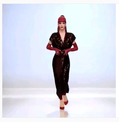 This incredible transforming dress has the whole internet talking Quick Change Costume, Transforming Dress, Drag Costume, Ice Skating Costumes, Plaid Jumpsuit, Libra Season, Rupaul Drag, Butterfly Sleeves, Rupaul