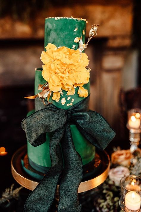 Emerald Green And Yellow Wedding, Emerald Cake, Green And Yellow Wedding, Emerald Wedding Cake, Howey Mansion, Mustard Yellow Wedding, White Flower Centerpieces, Emerald Wedding Colors, Yellow Wedding Cake