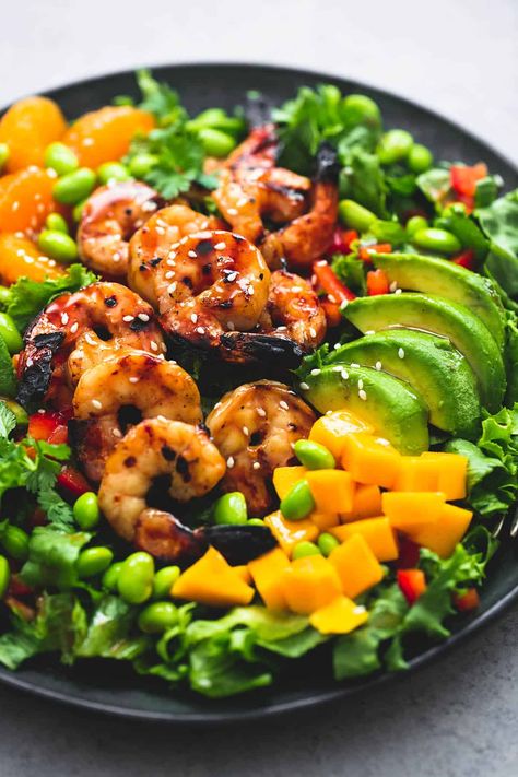 Mango Mandarin Sesame Shrimp Salad | Creme De La Crumb Sesame Shrimp, Healthy Food Habits, Bbq Shrimp, Diner Recept, Healthy Food Facts, Autumn Salad, Mango Salad, Shrimp Salad, Asian Flavors