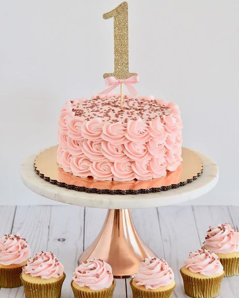 Rose Gold Smash Cake, Rose Gold Cake, Birthday Roses, Rosette Cake, 1st Birthdays, Cake Smash, Custom Cakes, Cake Stand, Birthday Celebration